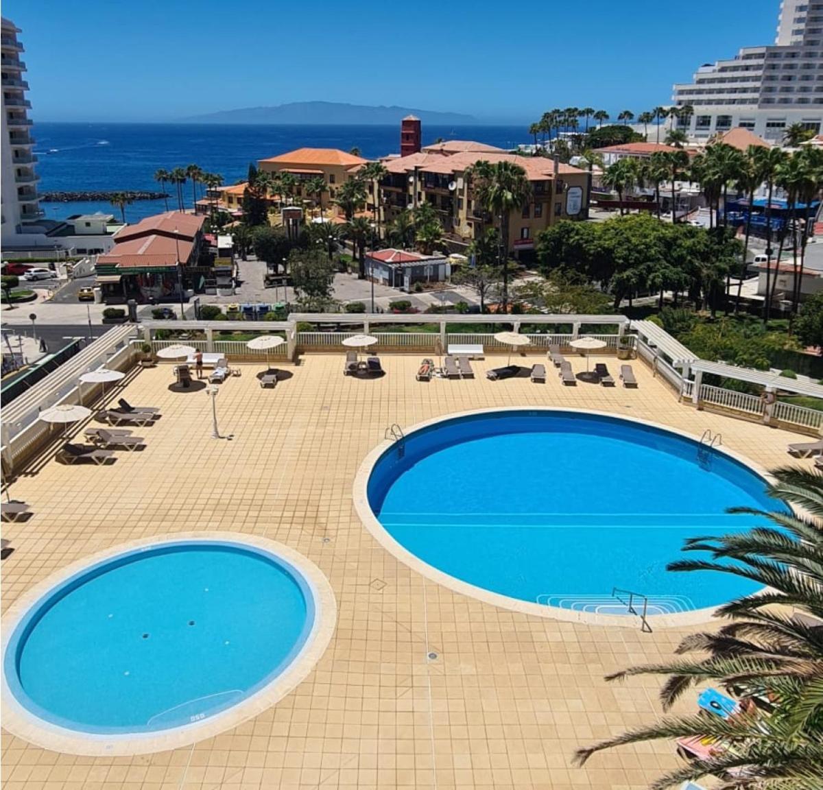 Apartamentos Copacabana Costa Adeje Dış mekan fotoğraf